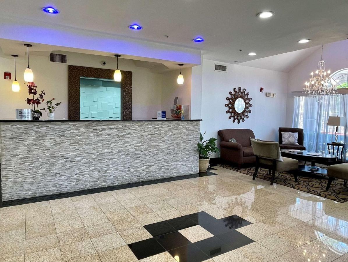 Hotel Western & 3*